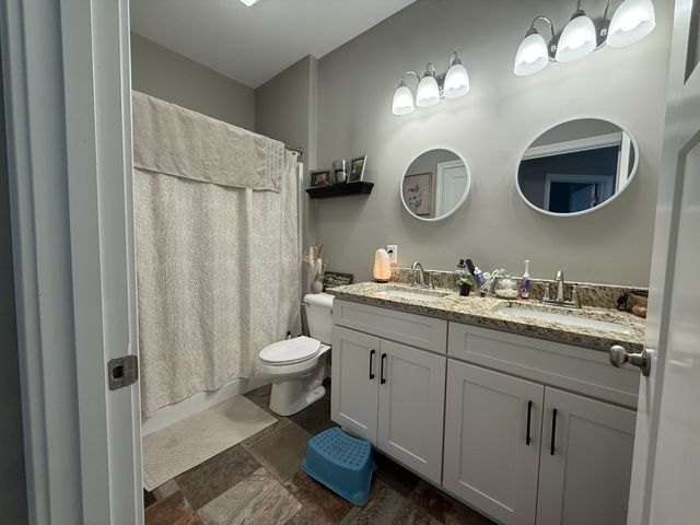 731 Mount Vernon Rd, Bethpage, TN 37022