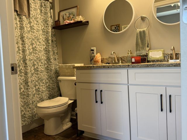 731 Mount Vernon Rd, Bethpage, TN 37022