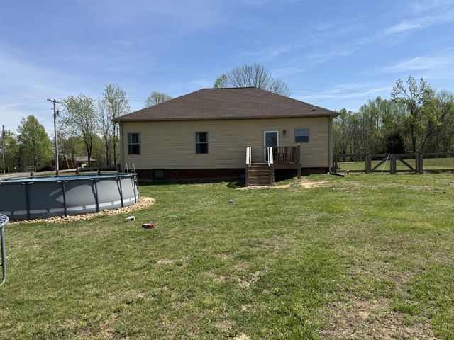 731 Mount Vernon Rd, Bethpage, TN 37022