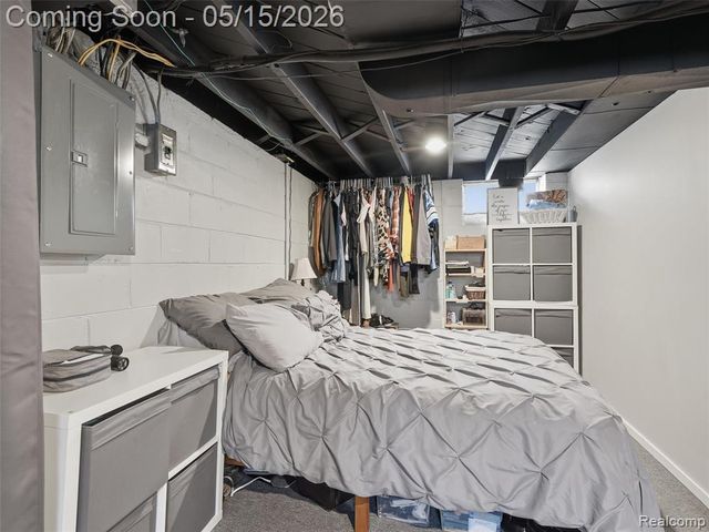 14886 Arlington Avenue, Allen Park, MI 48101