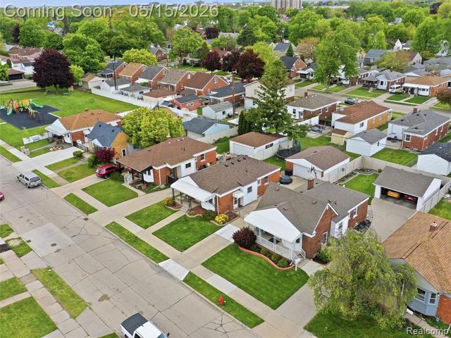14886 Arlington Avenue, Allen Park, MI 48101