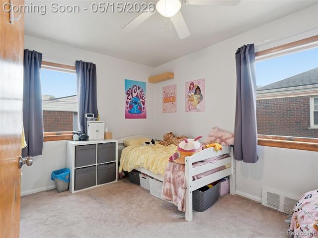 14886 Arlington Avenue, Allen Park, MI 48101