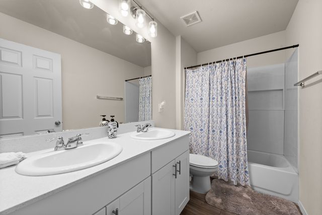 1831 Ballinger Drive, Forney, TX 75126