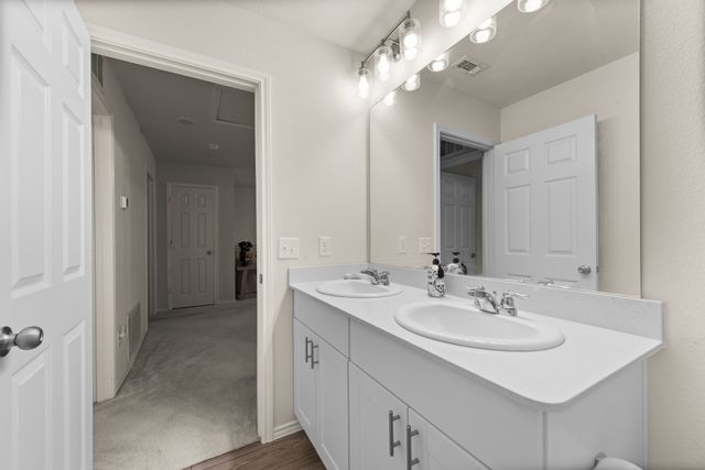 1831 Ballinger Drive, Forney, TX 75126