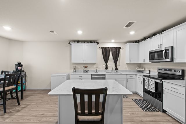 1831 Ballinger Drive, Forney, TX 75126