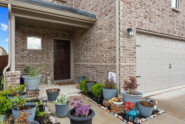 1831 Ballinger Drive, Forney, TX 75126