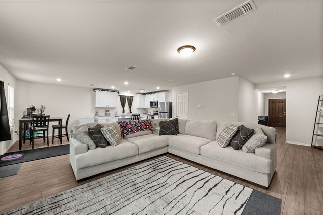 1831 Ballinger Drive, Forney, TX 75126