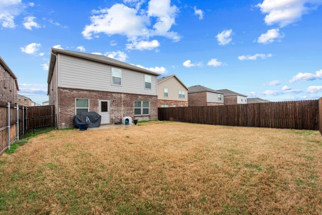 1831 Ballinger Drive, Forney, TX 75126
