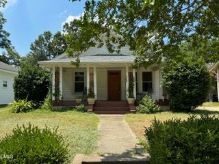 3129 Stanhope Avenue, Raleigh, NC 27607