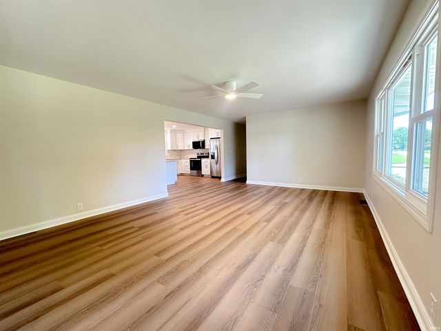 3600 W Petty Road, Muncie, IN 47304