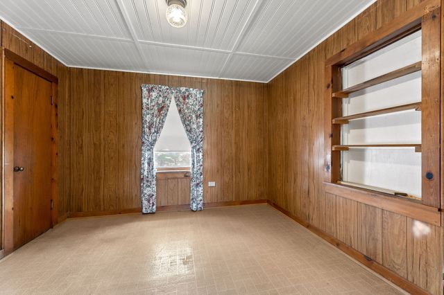 75 Lakeside Dr, Rock Island, TN 38581