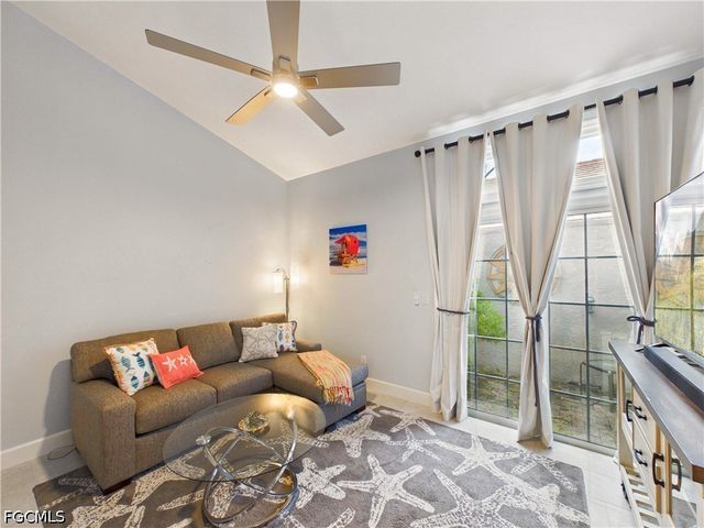 27171 Enclave DR, Bonita Springs, FL 34134