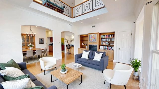 219 Shell Beach Dr, Lake Charles, LA 70601