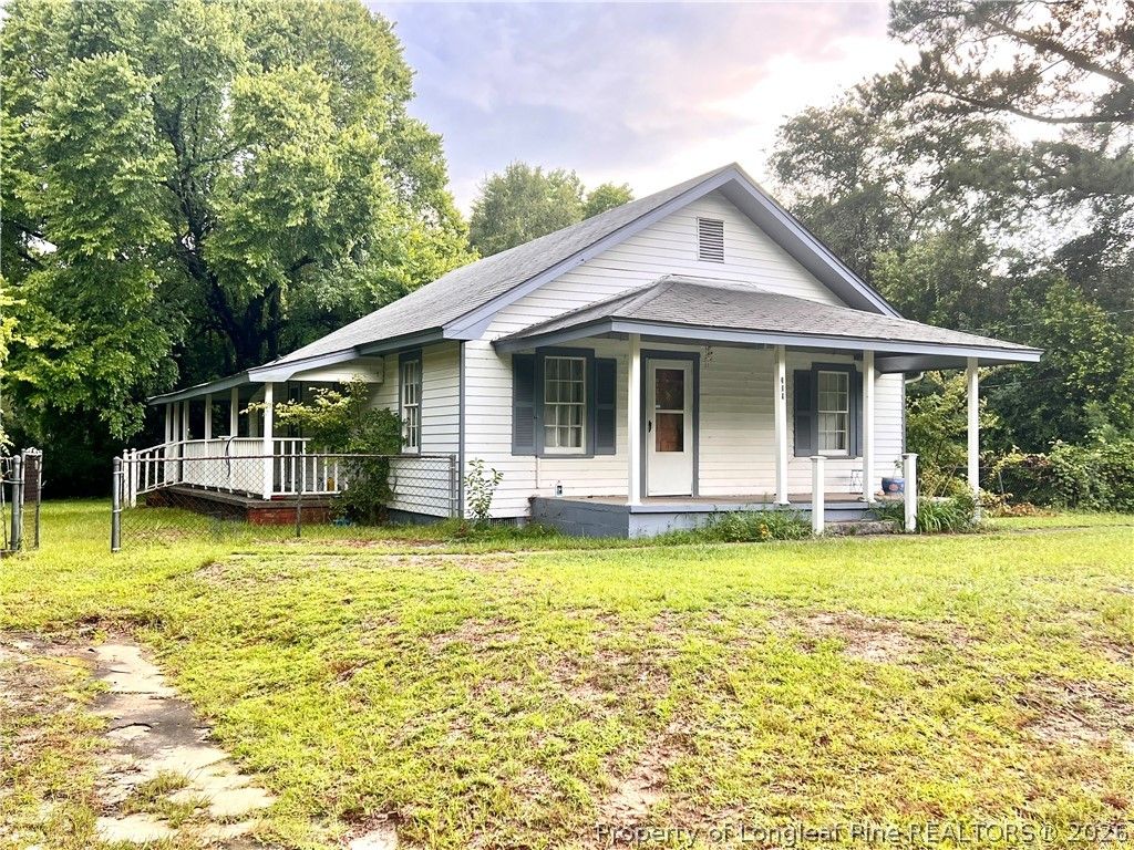 309 N Farmers Road, Fayetteville, NC 28311 — photo 2