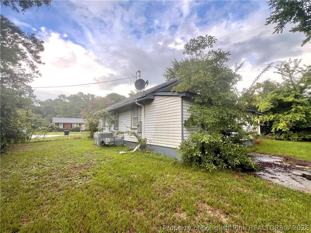 309 N Farmers Road, Fayetteville, NC 28311 — photo 5