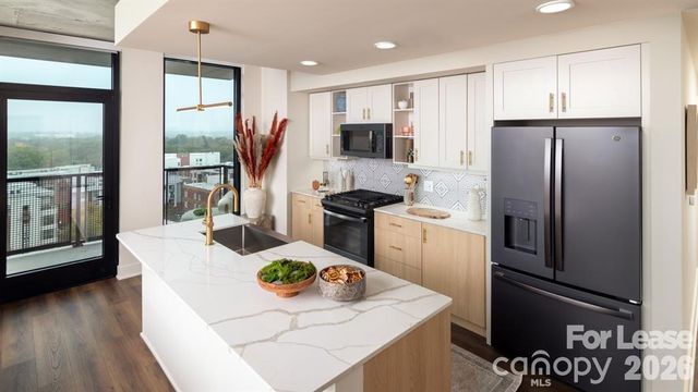 124 E Kingston Avenue B1-B, Charlotte, NC 28203