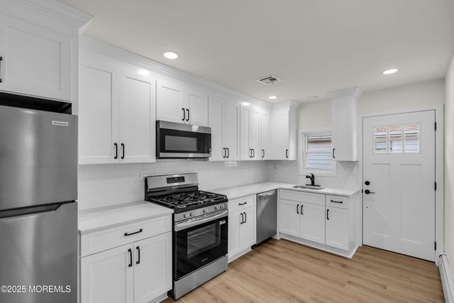 434 Saint Thomas Drive, Toms River, NJ 08757