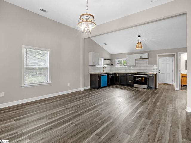 206 Claremont Street, Gaffney, SC 29341