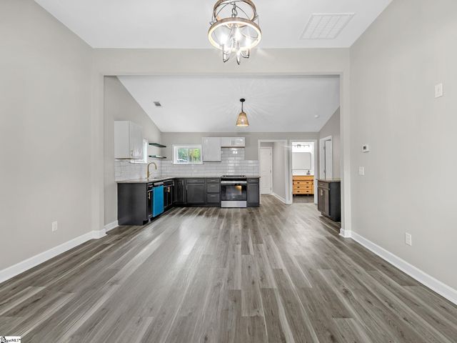 206 Claremont Street, Gaffney, SC 29341
