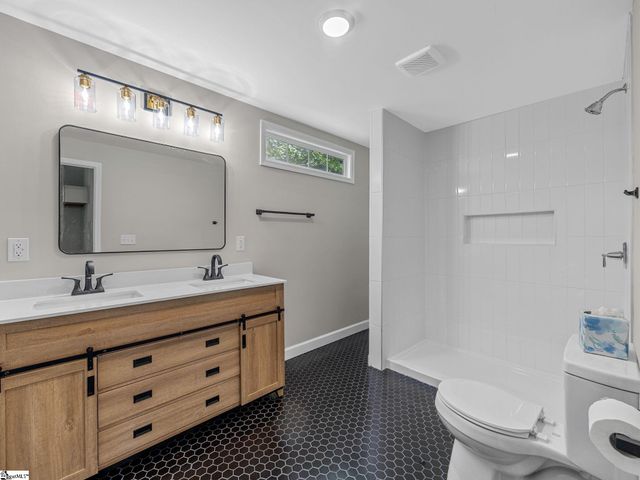 206 Claremont Street, Gaffney, SC 29341
