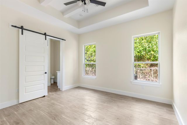 1302 Lamar Street, Liberty, TX 77575