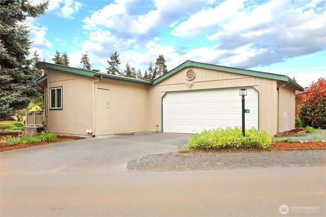 140 Frederick Drive, Sequim, WA 98382