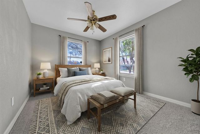 505 Perry Avenue, Waxahachie, TX 75165