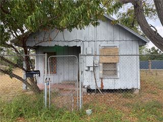 125 N Bluntzer St, Corpus Christi, TX 78408