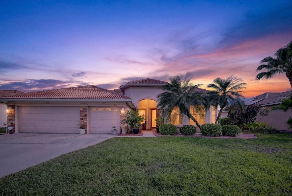 Image 2 of property listing at 4612 E 62 AVENUE, Bradenton, FL 34203