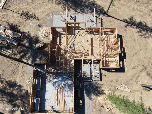 102 Wallace Lane, Blanchard, ID 83804