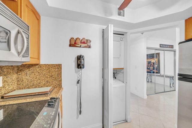 3909 N Ocean Boulevard 401, Fort Lauderdale, FL 33308