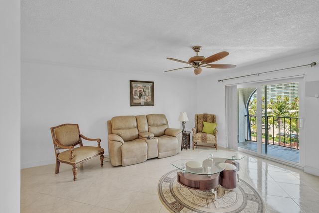3909 N Ocean Boulevard 401, Fort Lauderdale, FL 33308