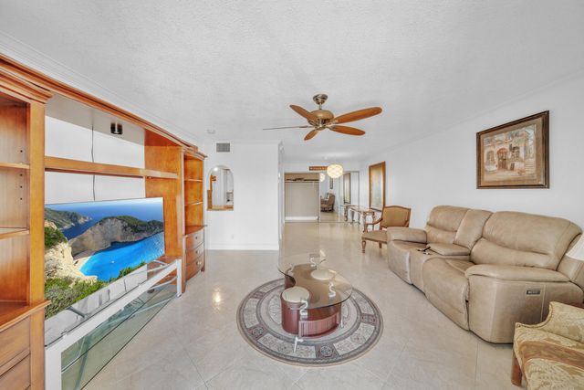 3909 N Ocean Boulevard 401, Fort Lauderdale, FL 33308
