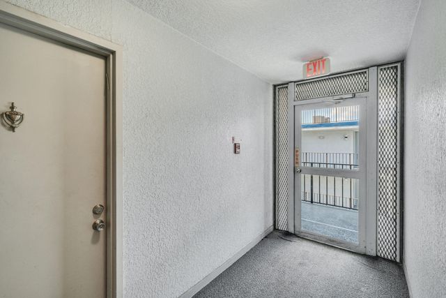 3909 N Ocean Boulevard 401, Fort Lauderdale, FL 33308