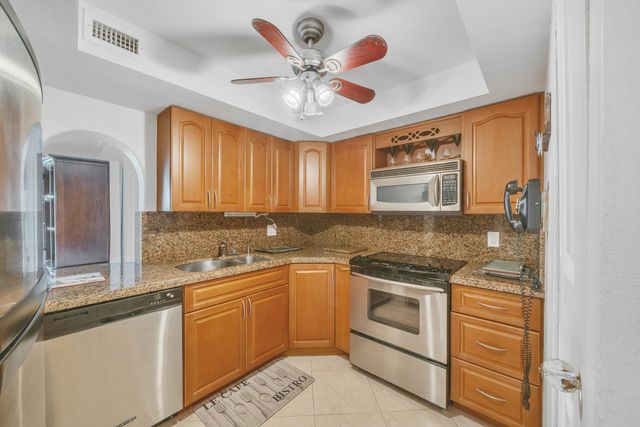 3909 N Ocean Boulevard 401, Fort Lauderdale, FL 33308
