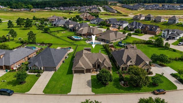 165 Waterstone Drive, Montgomery, TX 77356