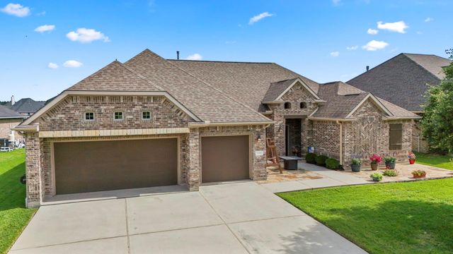 165 Waterstone Drive, Montgomery, TX 77356