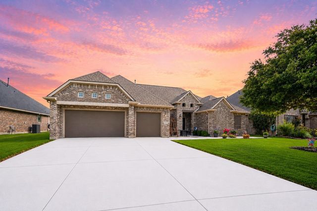 165 Waterstone Drive, Montgomery, TX 77356