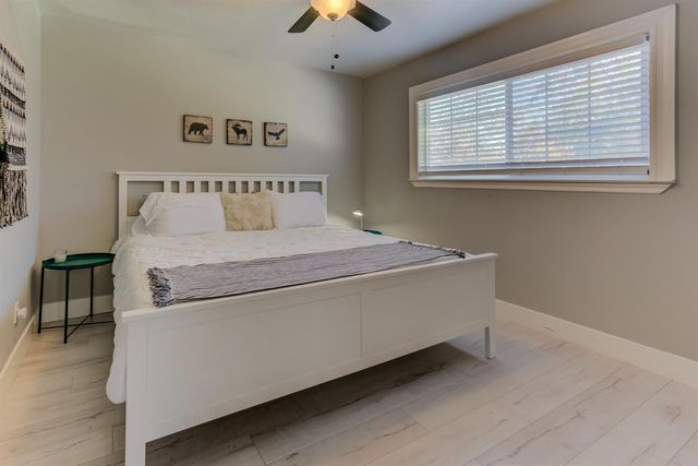 2740 Northglen St, Sacramento, CA 95833