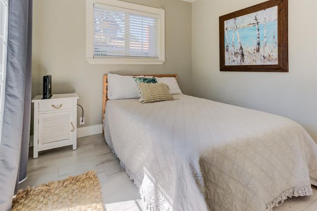 2740 Northglen St, Sacramento, CA 95833
