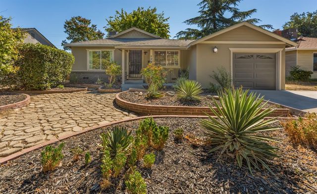 2740 Northglen St, Sacramento, CA 95833