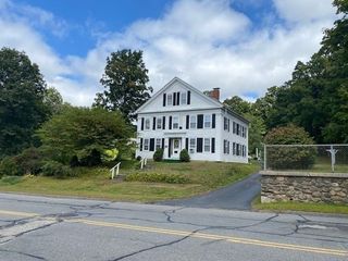 27 A-B Grafton St., Millbury, MA 01527