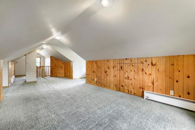 1861 Ivy Avenue E, Saint Paul, MN 55119