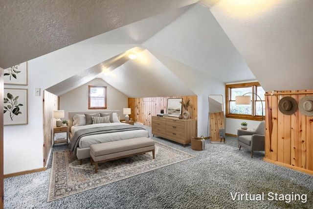 1861 Ivy Avenue E, Saint Paul, MN 55119