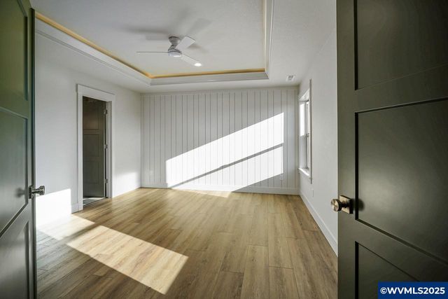 7532 Lennox Ln NE, Keizer, OR 97303