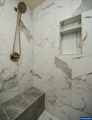 7532 Lennox Ln NE, Keizer, OR 97303