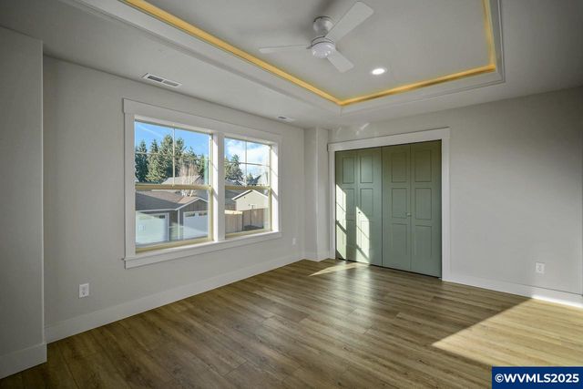 7532 Lennox Ln NE, Keizer, OR 97303