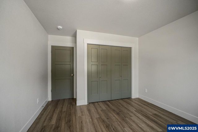 7532 Lennox Ln NE, Keizer, OR 97303