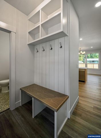 7532 Lennox Ln NE, Keizer, OR 97303