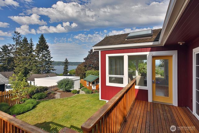 428 2nd Street, Langley, WA 98260